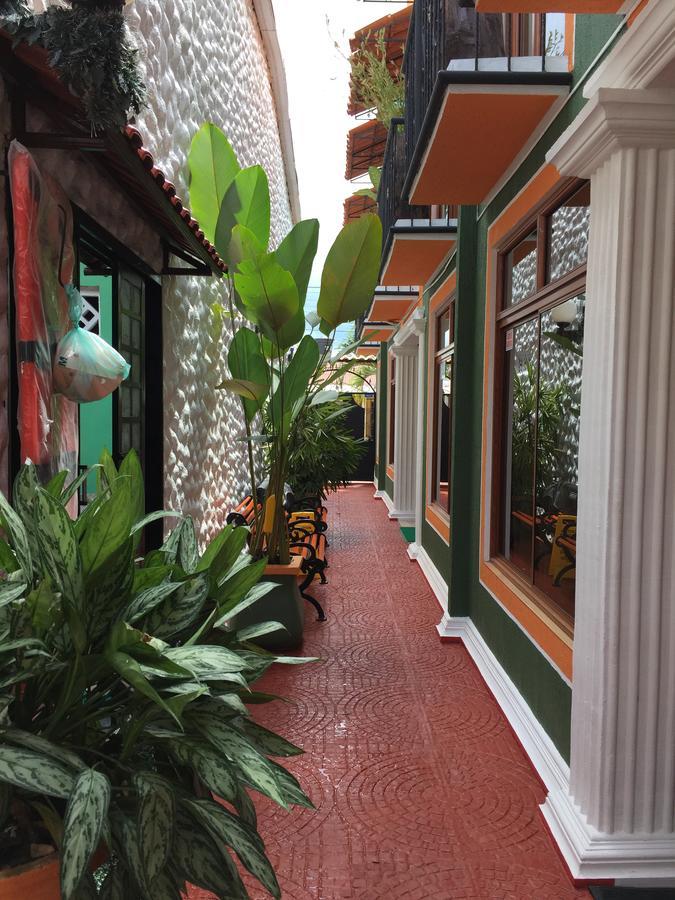 Apartahotel Tierras Amazonicas 레티시아 외부 사진